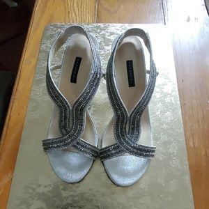 Beautiful multicolor rhinestone strap sandals